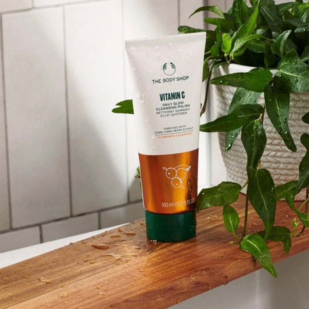 The Body Shop – Face Polish Vitamin C – 100 ml - Image 7